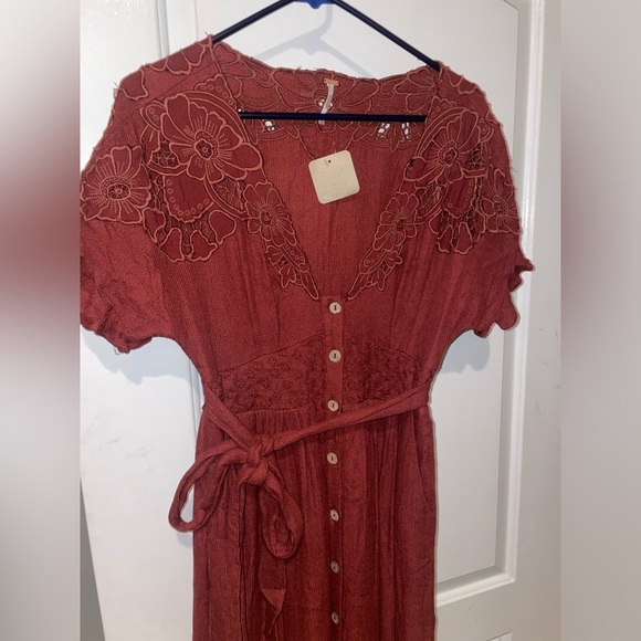 New! Free People x Revolve Colette Embroidered Eyelet Maxi Dress Cinnamon🥀 Small - Picture 13 of 16